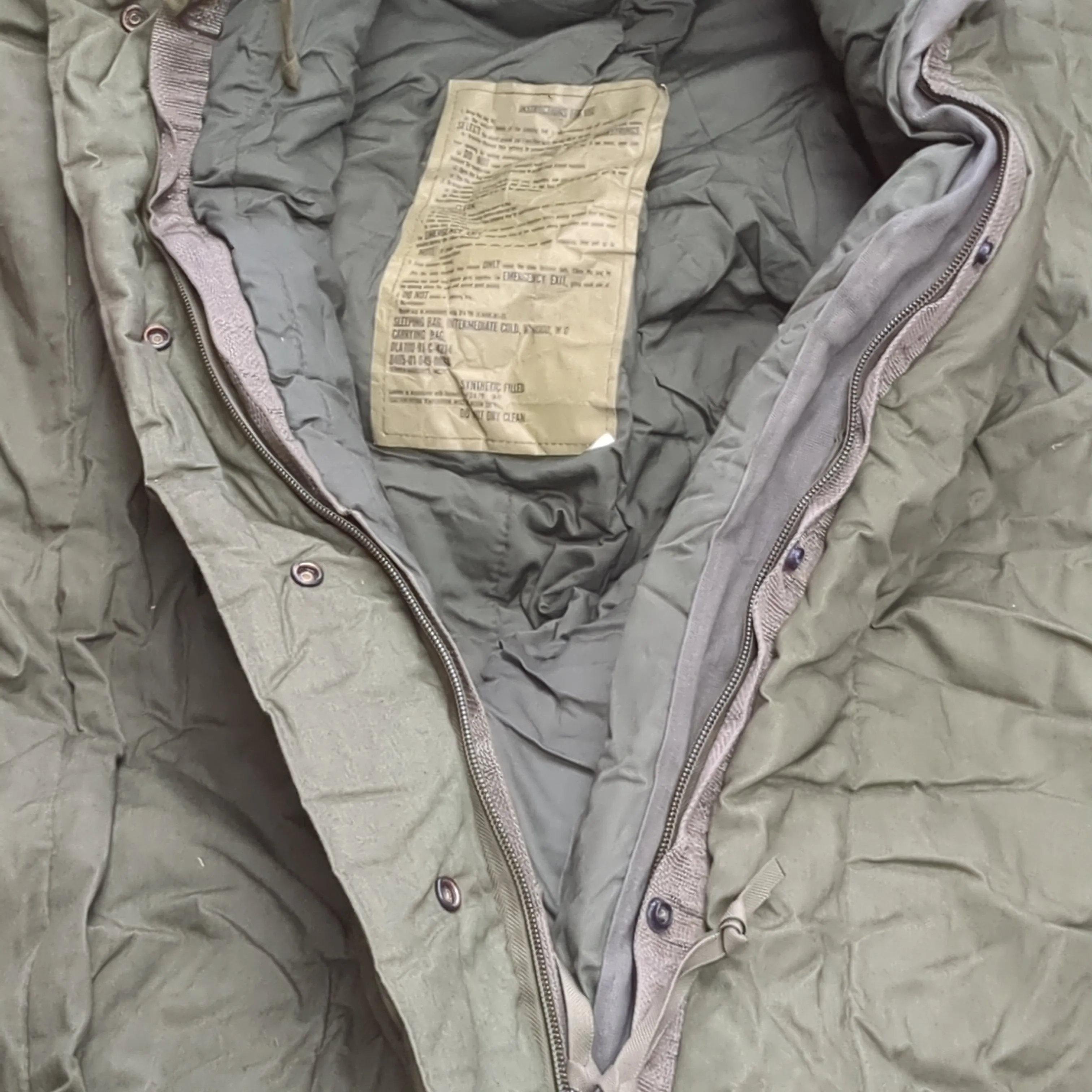 1980s USGI Intermediate Cold Weather Sleeping Bag Olive Green OD (SEP161-44cr)