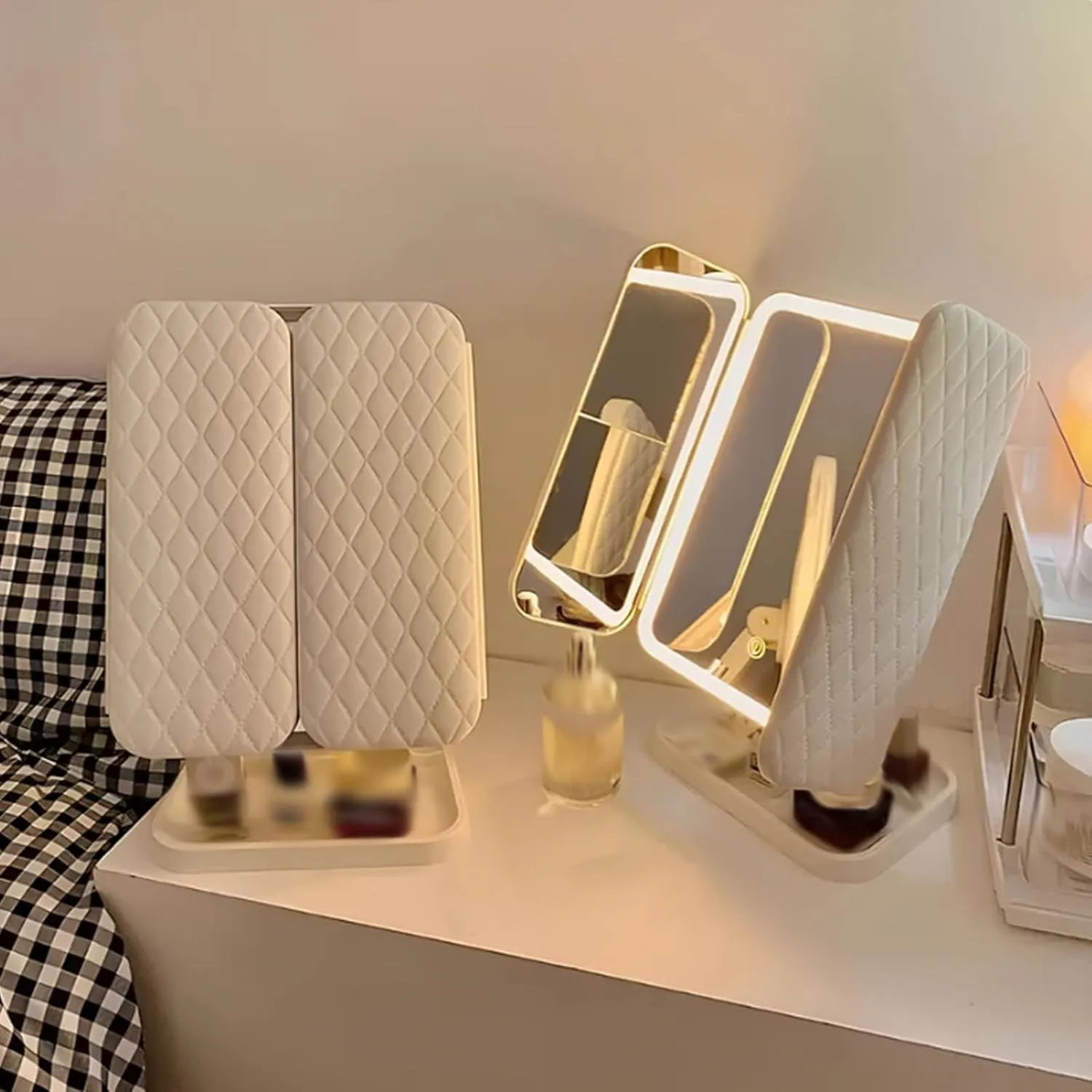 Aristoparis Trifold Mirror, Aristoparis Makeup Mirror, Aristoparis Trifold LED Makeup Mirror, Glisera Smart Mirror, Glisera Makeup Mirror, Makeup Mirror with Lights and Magnification-White