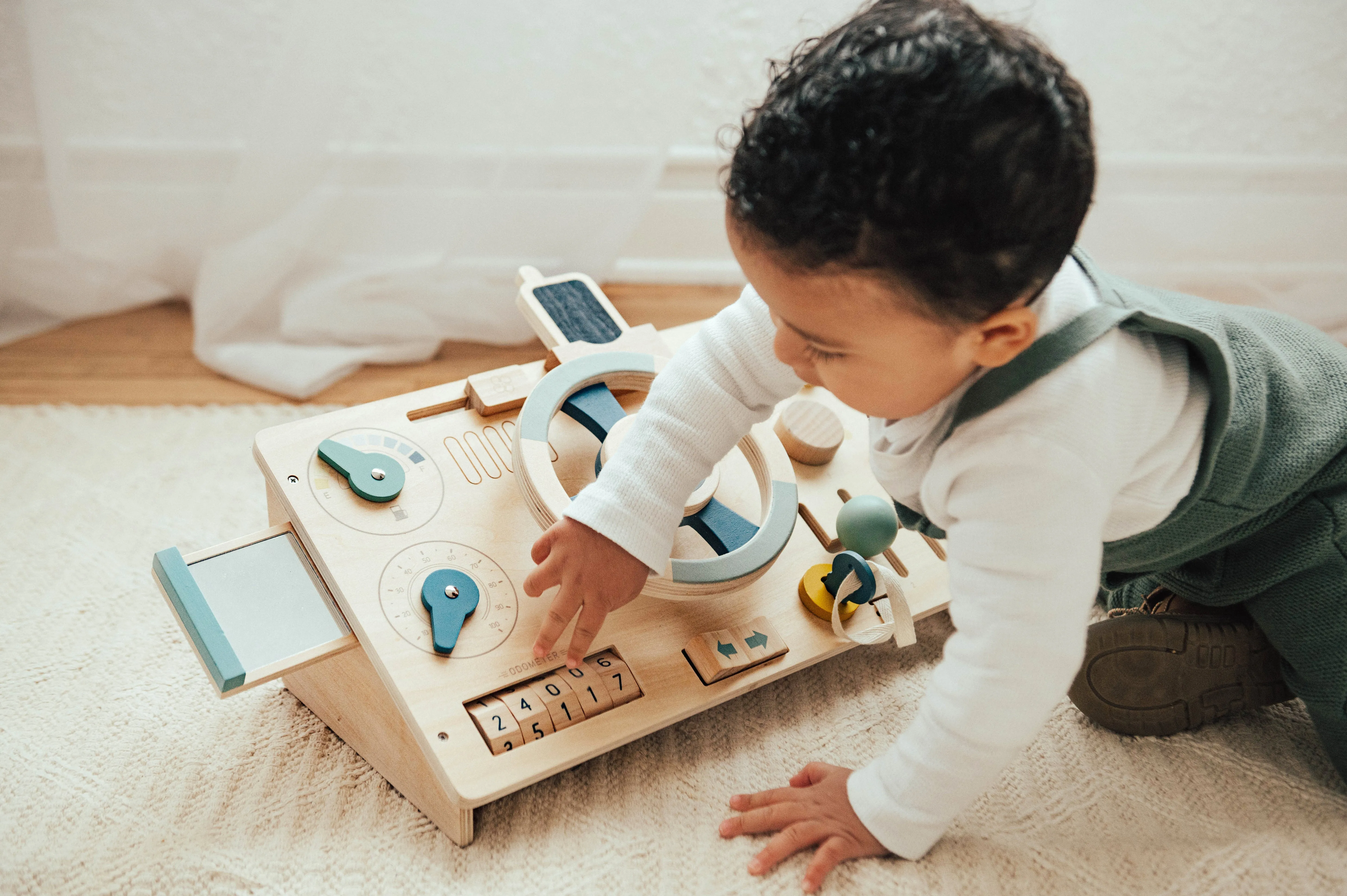 Beep Beep Busy Board by Wonder and Wise