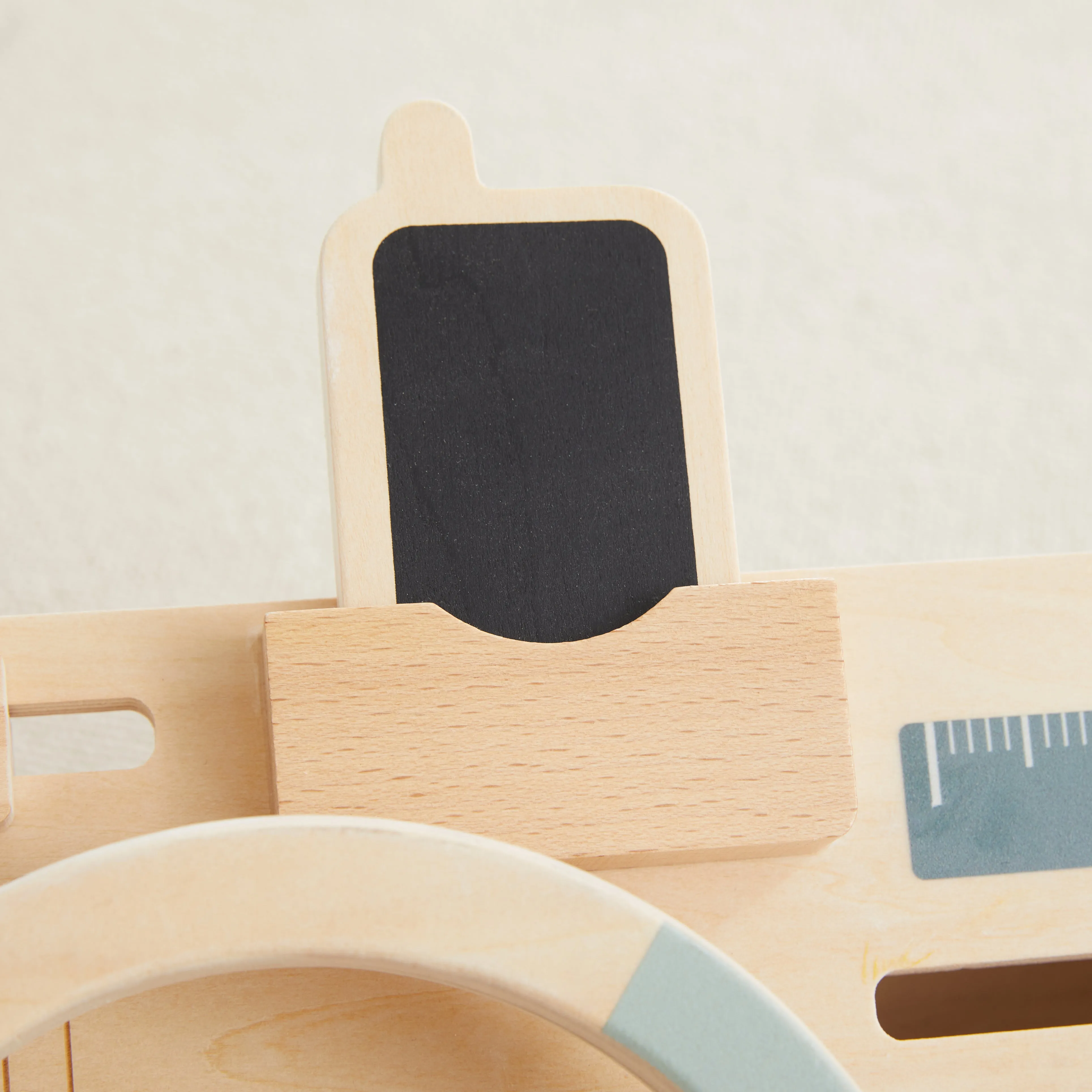 Beep Beep Busy Board by Wonder and Wise