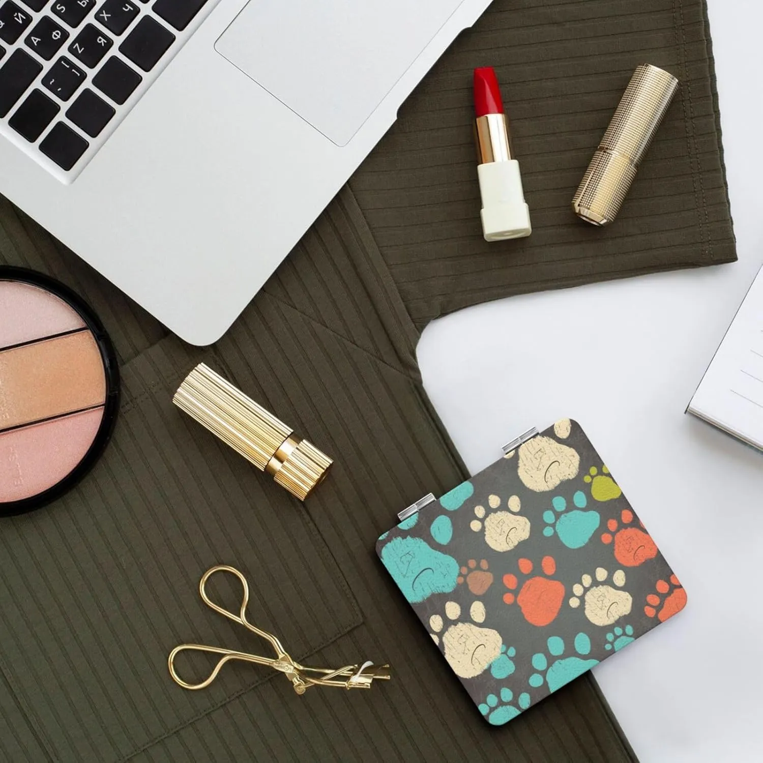 Dog Paws Print Printed Square Pocket Makeup Mirror with 1X/2X Magnification, Portable Mini Travel Makeup Mirror for Travel Daily Work Beauty