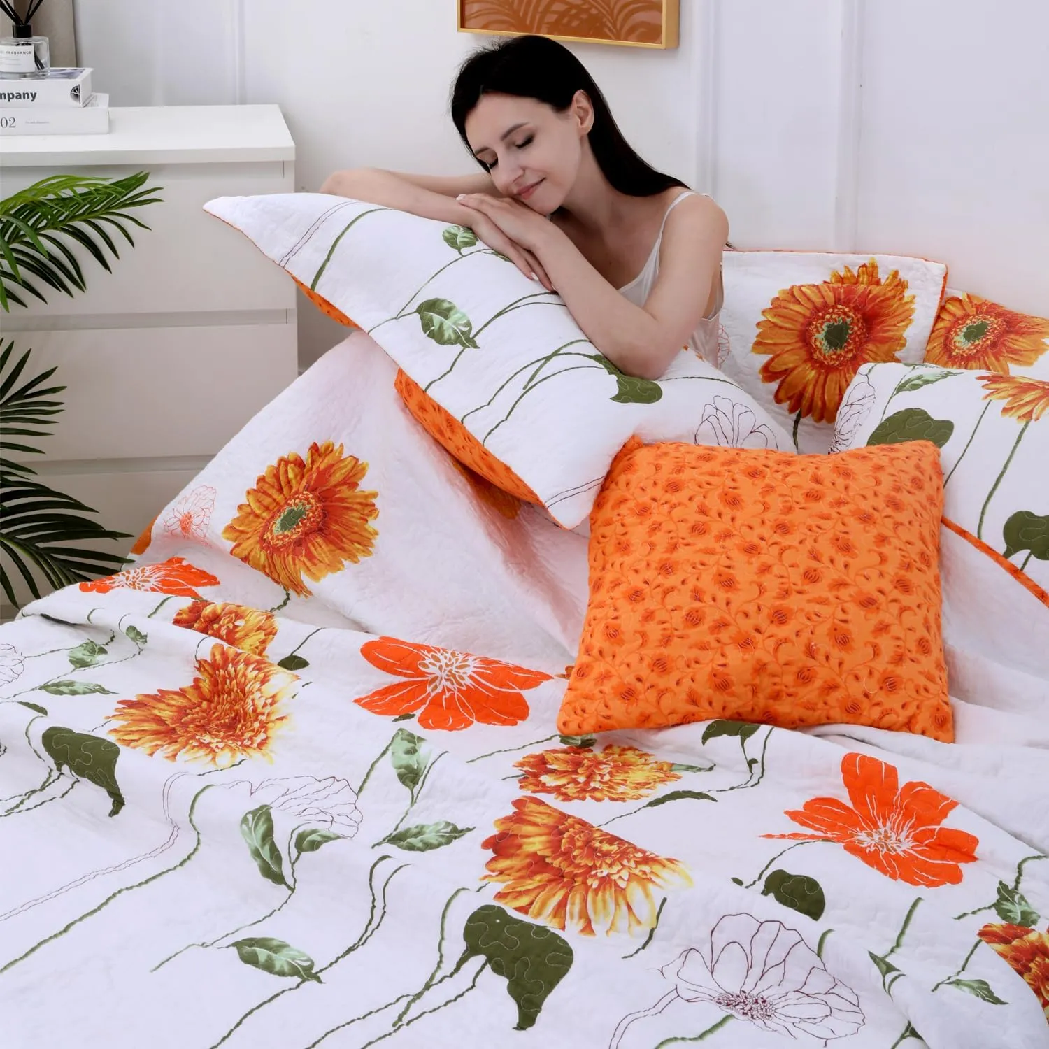EVENHUG 100% Cotton Quilt King Size Orange Sunflower Bedding Set Floral Lightweight Quilt Reversible Coverlet Bedspread with 2 Pillow Shams All Seasons 3 Pieces (106”X96”)