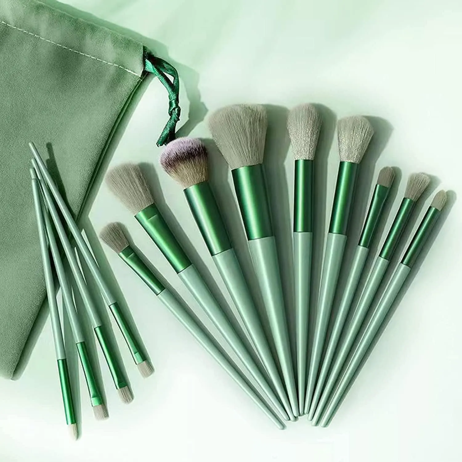 Makeup Brush Set Kit - 13 Pcs Premium Synthetic Kabuki Eye Shadows Make Up Brushes, Eyeliner Brushes Blending Face Powder Blush Cosmetics Brushes Tool Kit Compatible with Travel Makeup Bag