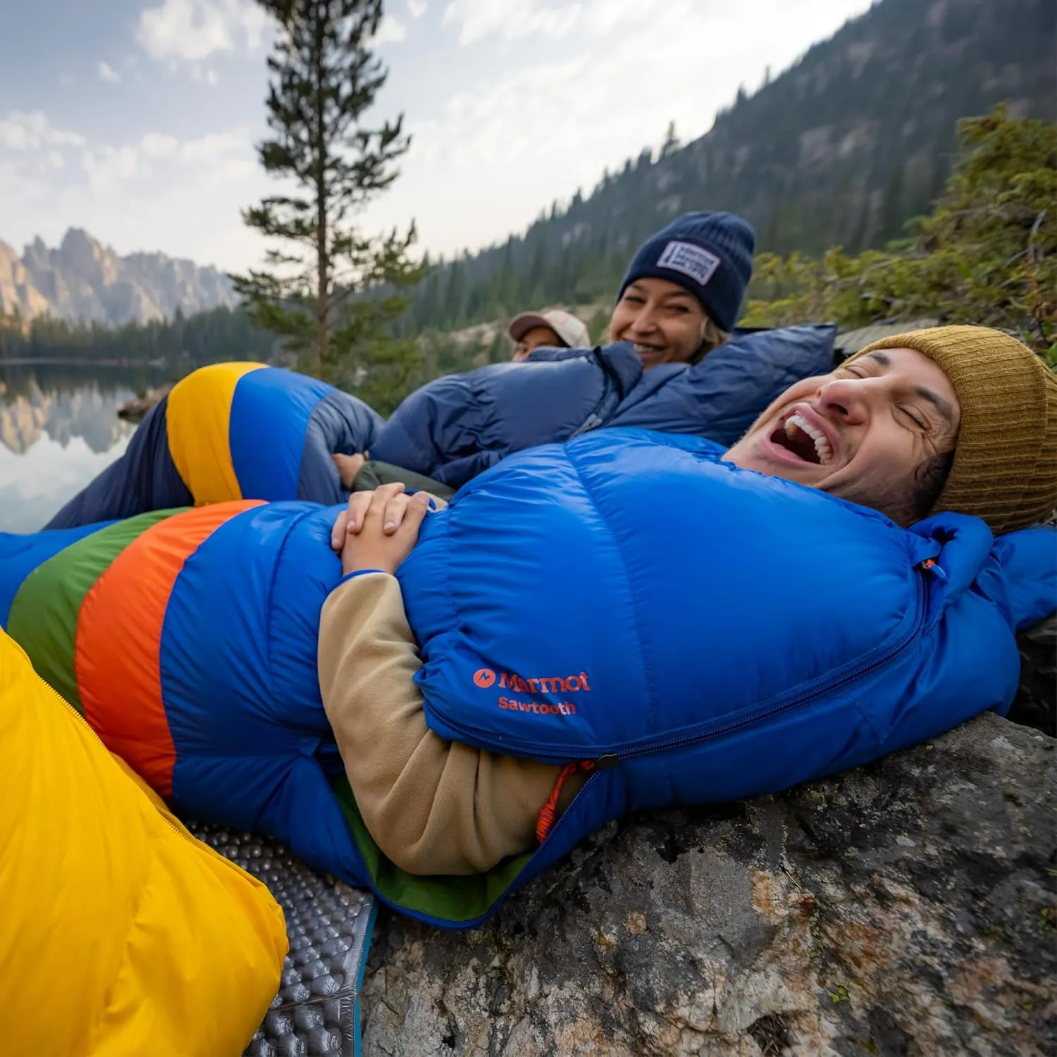 MARMOT Men's Sawtooth 15° Sleeping Bag, 650 Fill Down for Camping & Backpacking