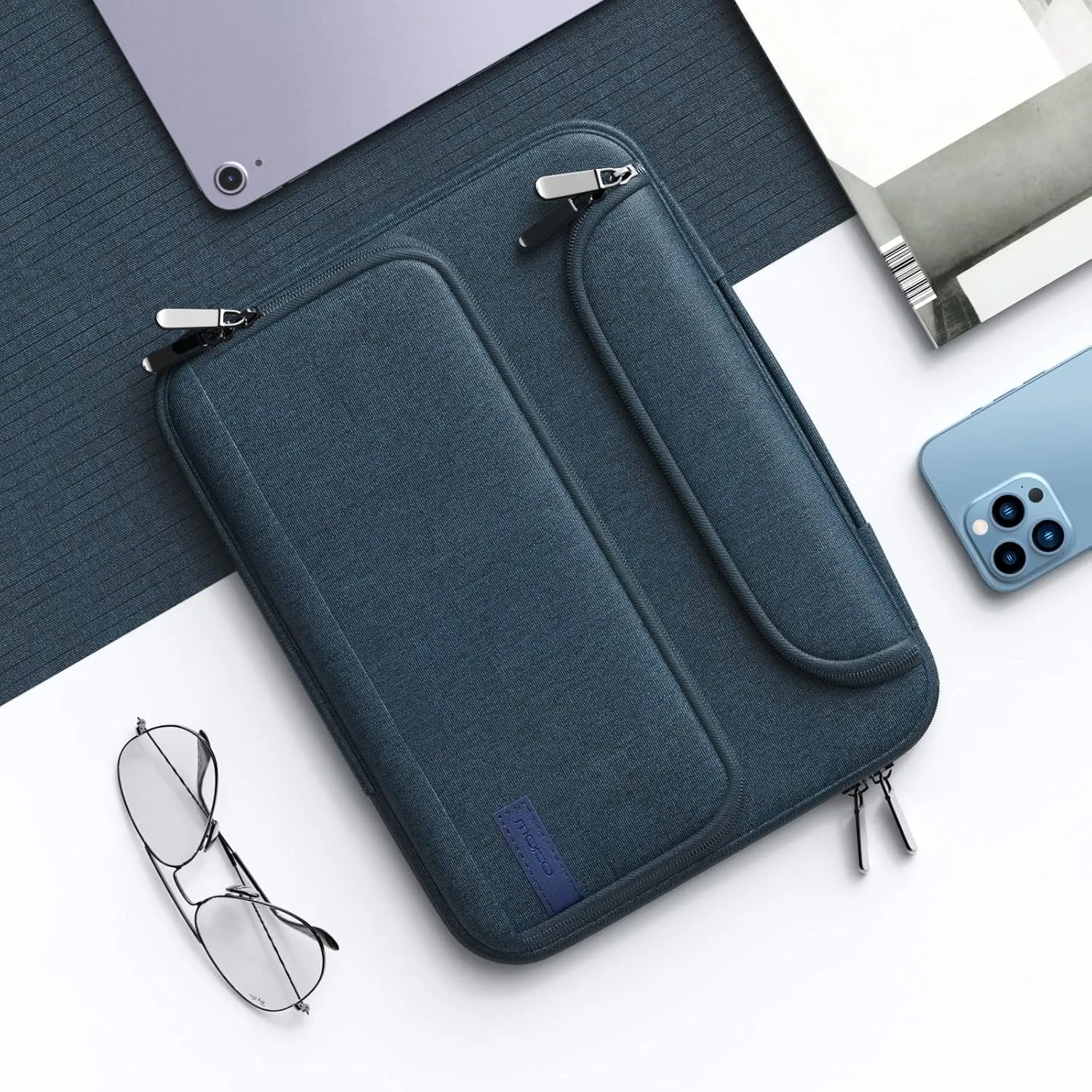 MoKo 9-11 Inch Tablet Sleeve Bag, Fits iPad Air 5/4th 10.9, iPadPro 11 Inch, iPad 10/9/8th, Tab S8/S9, Waterproof Polyester Bag with Double Pockets, Retractable Handle, Indigo