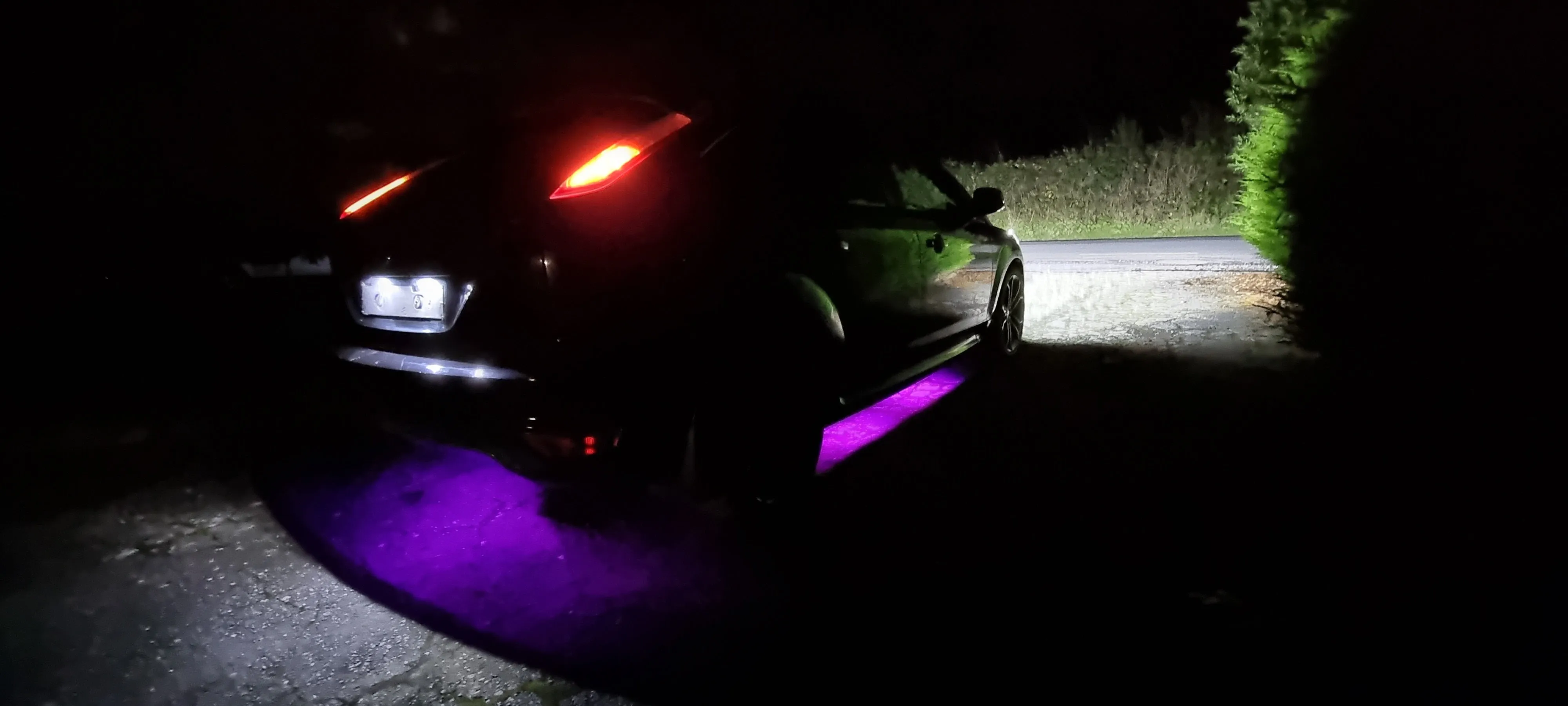 MULTICOLOR MODE Car led underglow lights with high quality chips have bright colors