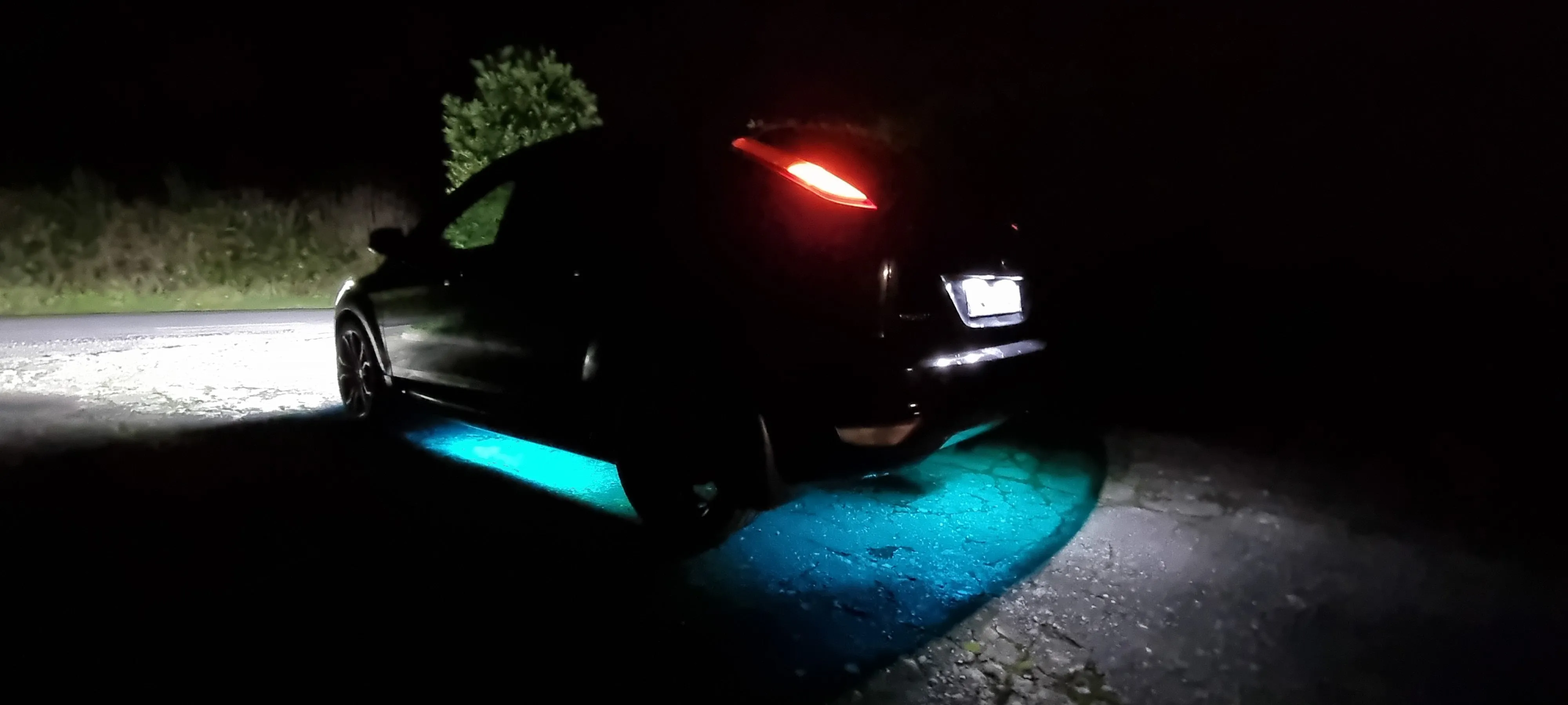 MULTICOLOR MODE Car led underglow lights with high quality chips have bright colors