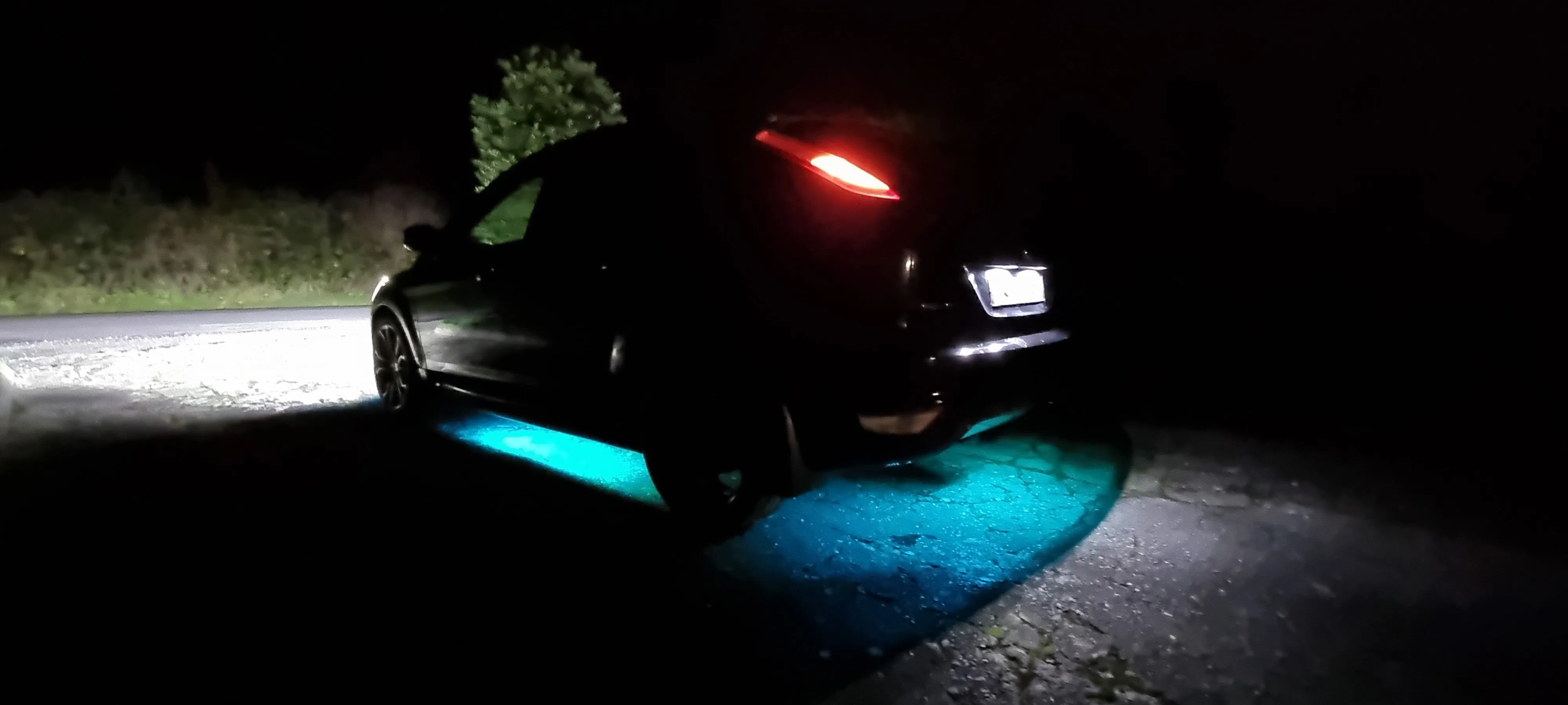 MULTICOLOR MODE Car led underglow lights with high quality chips have bright colors