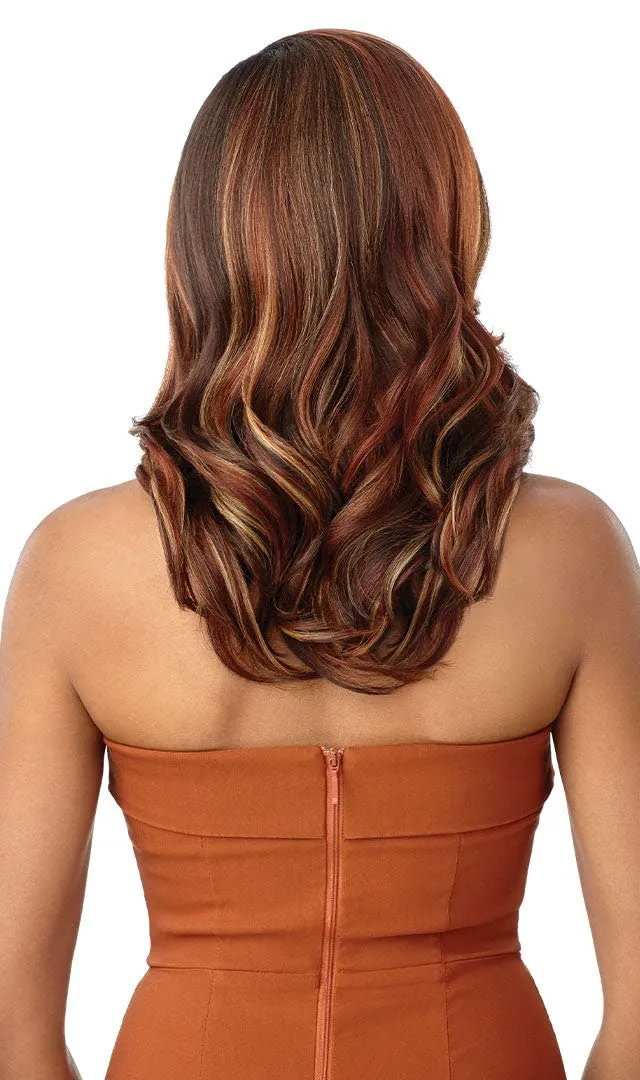 Outre Meltd Hairline Lace Front Wig HD Transparent Redesigned ComfortFit Ear Contour AMANDA (2)