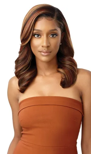 Outre Meltd Hairline Lace Front Wig HD Transparent Redesigned ComfortFit Ear Contour AMANDA (2)