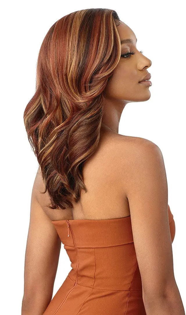 Outre Meltd Hairline Lace Front Wig HD Transparent Redesigned ComfortFit Ear Contour AMANDA (2)