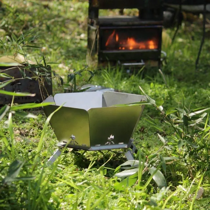 Portable Camping BBQ Grill - Adventure-Ready Outdoor Grill