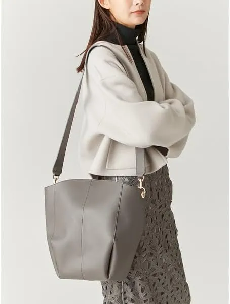 Round Bag with Pouch