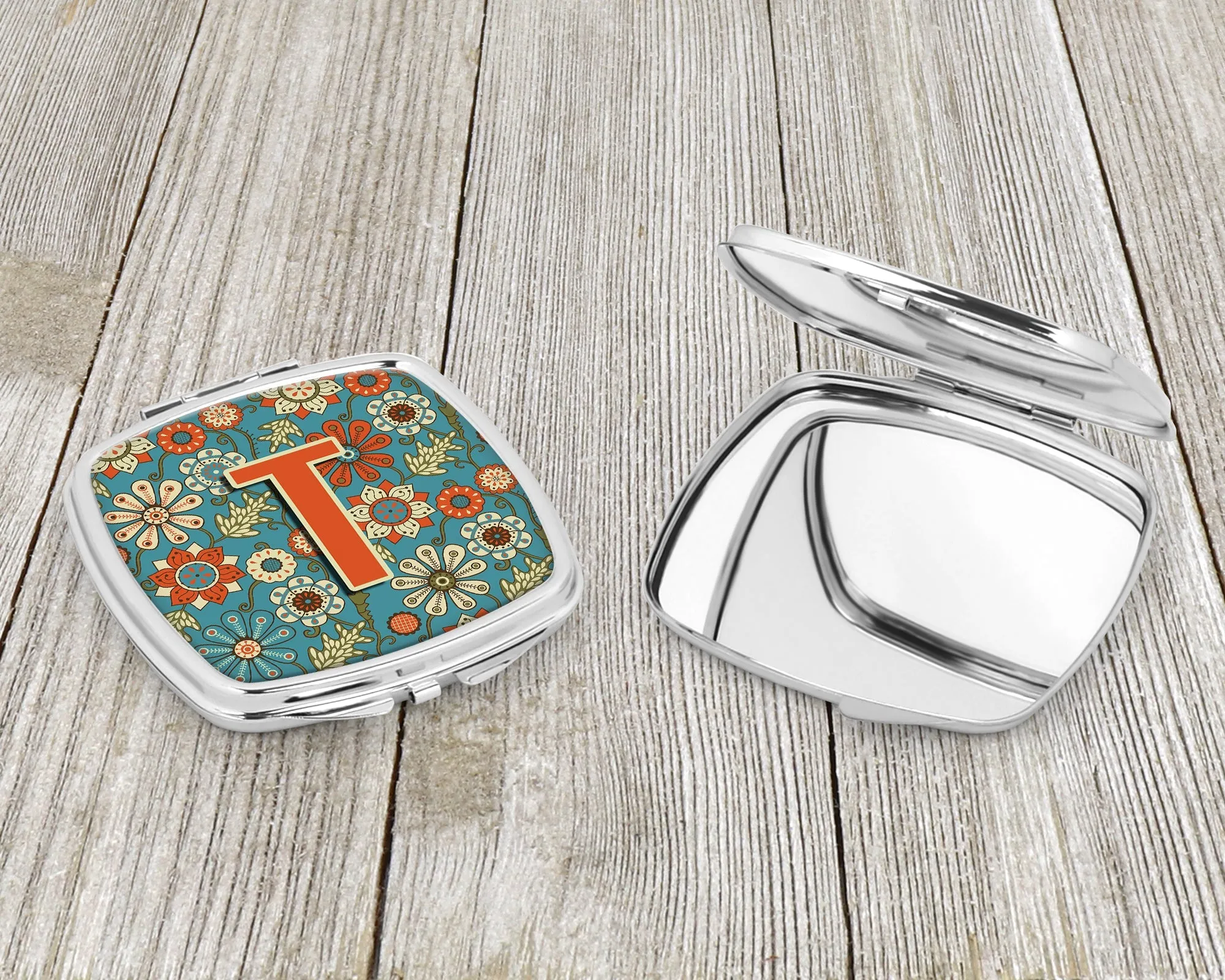 Square Compact Mirror