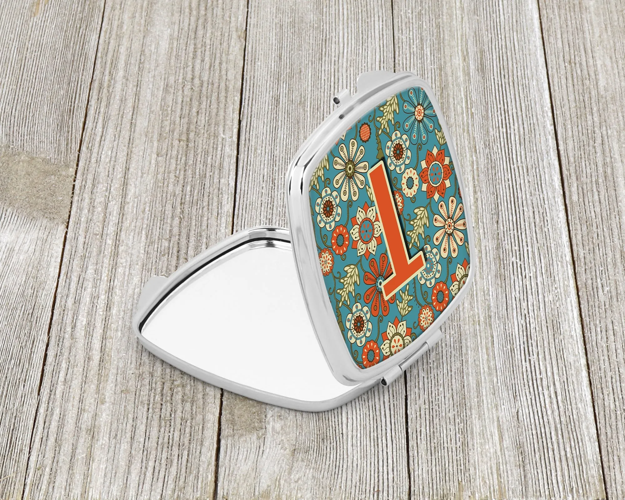 Square Compact Mirror