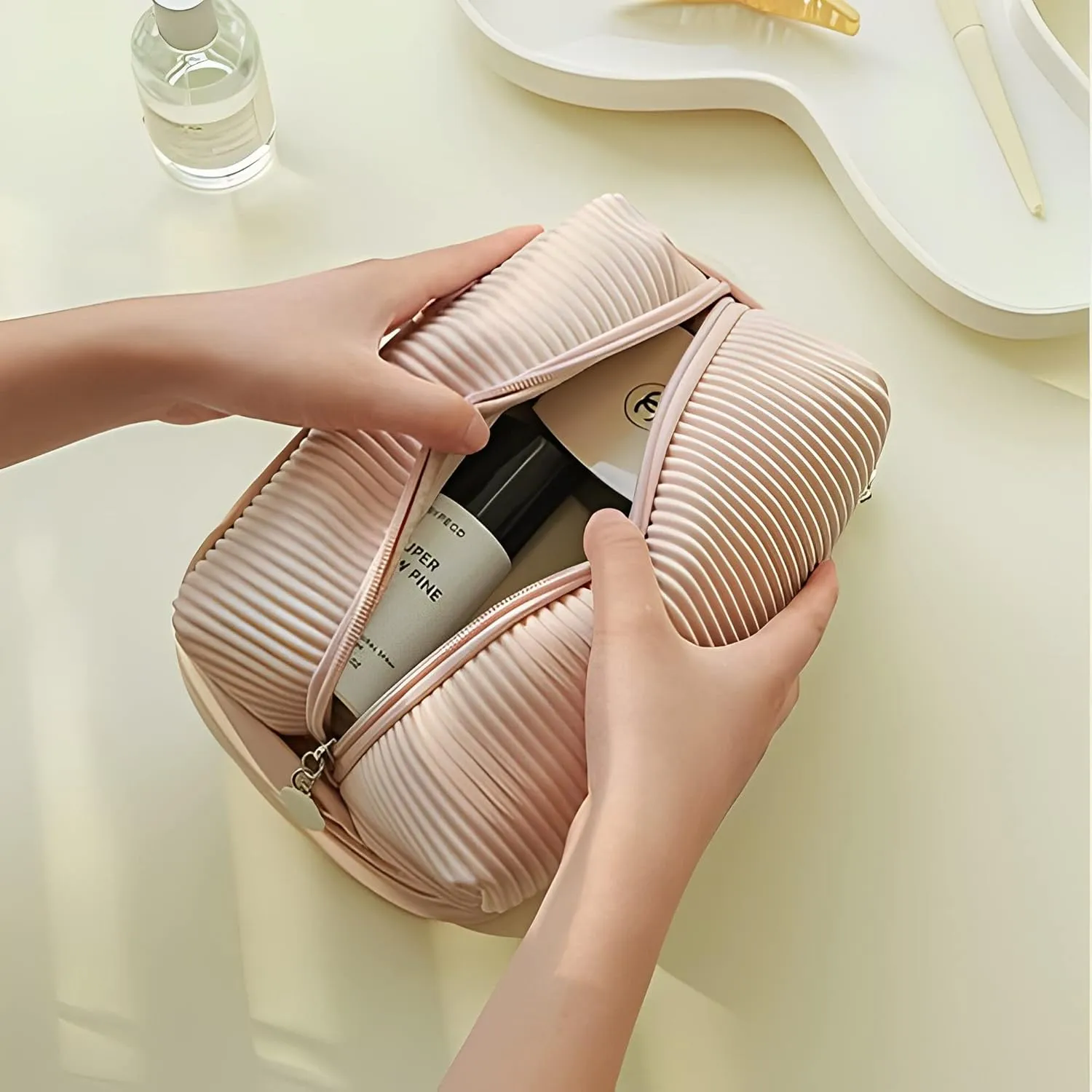 Toast Makeup Bag for Women from Pudinbag (Blue)