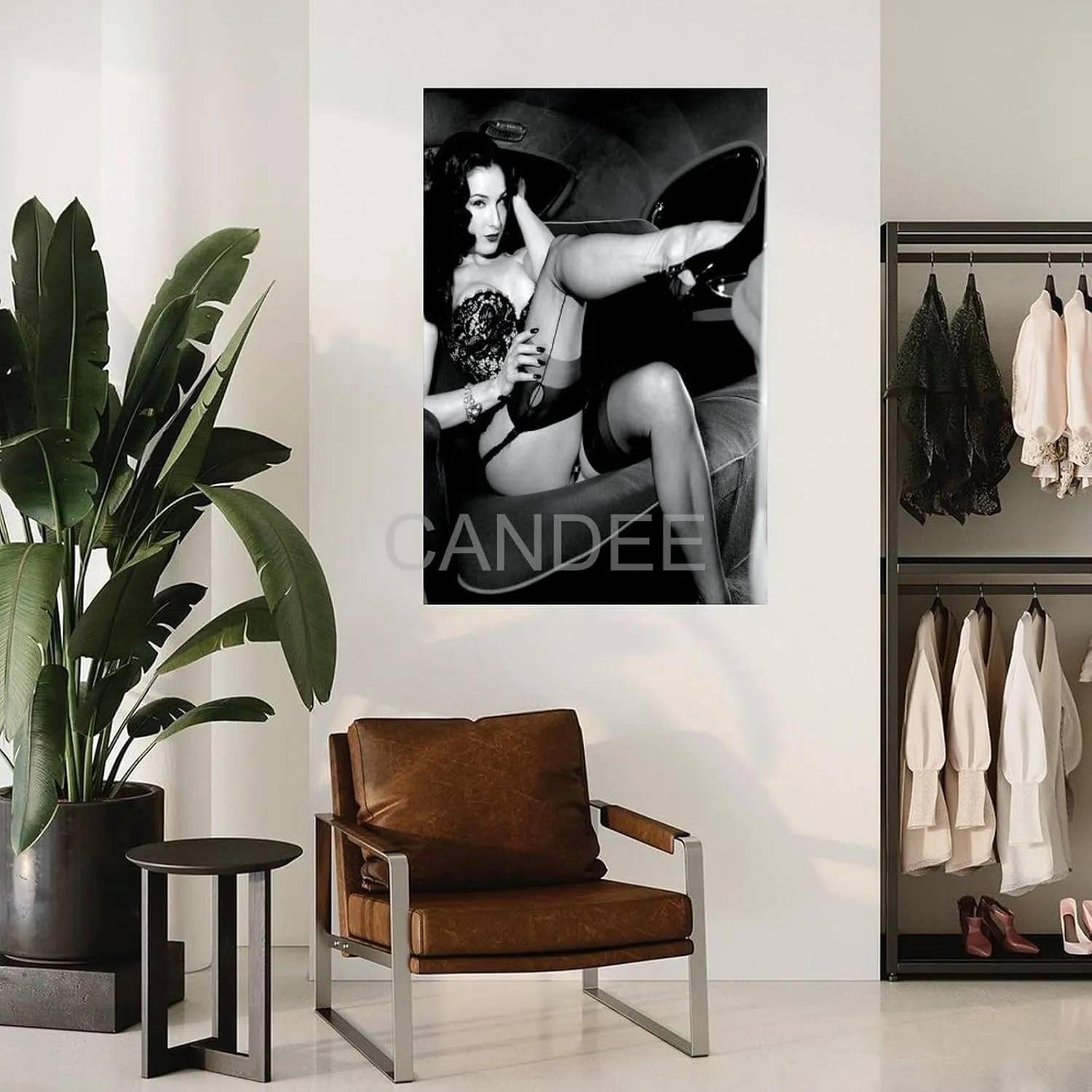 WACYYIO Dita Von Teese Sexy Model Poster Black And White Poster (1) Canvas Painting Posters And Prints Wall Art for Living Room Bedroom Decor 24x36inch(60x90cm), Unframe-style